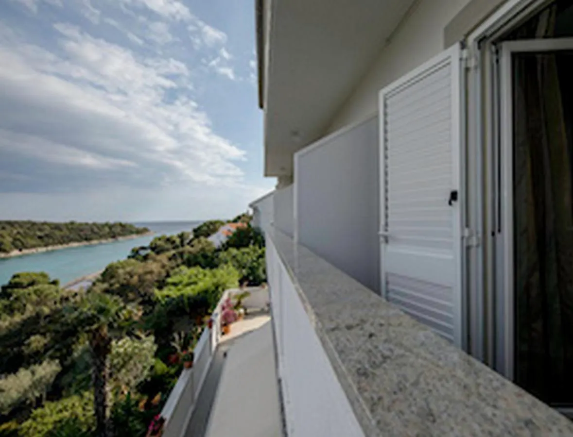 Guest house Apartments & Rooms Green Bay Rab Town